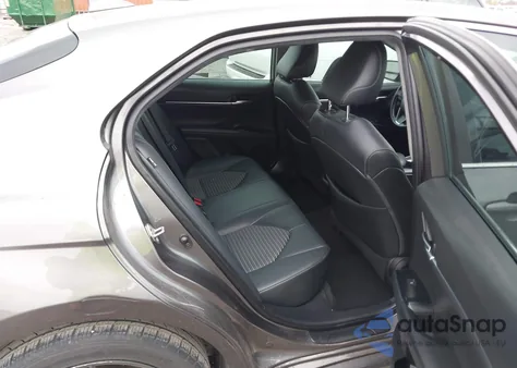 2019 Toyota Camry Se z USA, uszkodzony, nr VIN 4T1B11HK7KU810279